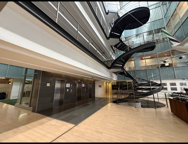 481M² OFFICE TO LET IN PARKTOWN